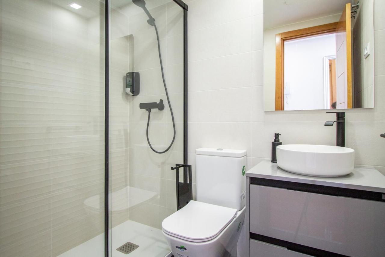 מדריד Apartamentos Castilla Luz Business מראה חיצוני תמונה
