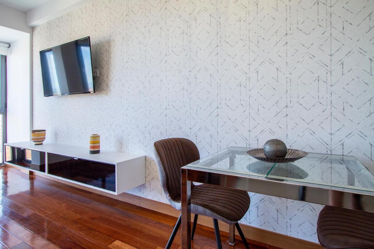 מדריד Apartamentos Castilla Luz Business מראה חיצוני תמונה
