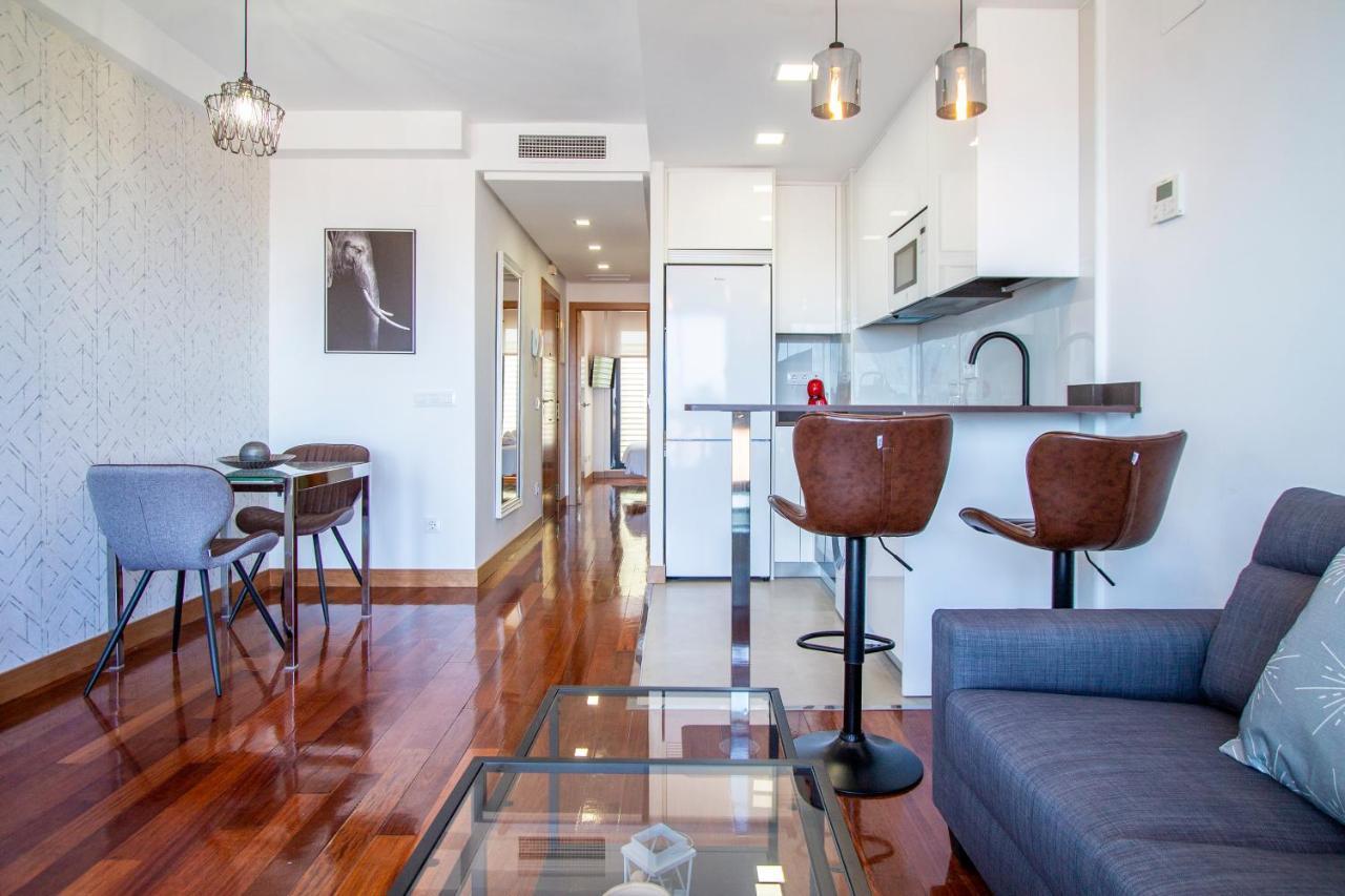 מדריד Apartamentos Castilla Luz Business מראה חיצוני תמונה