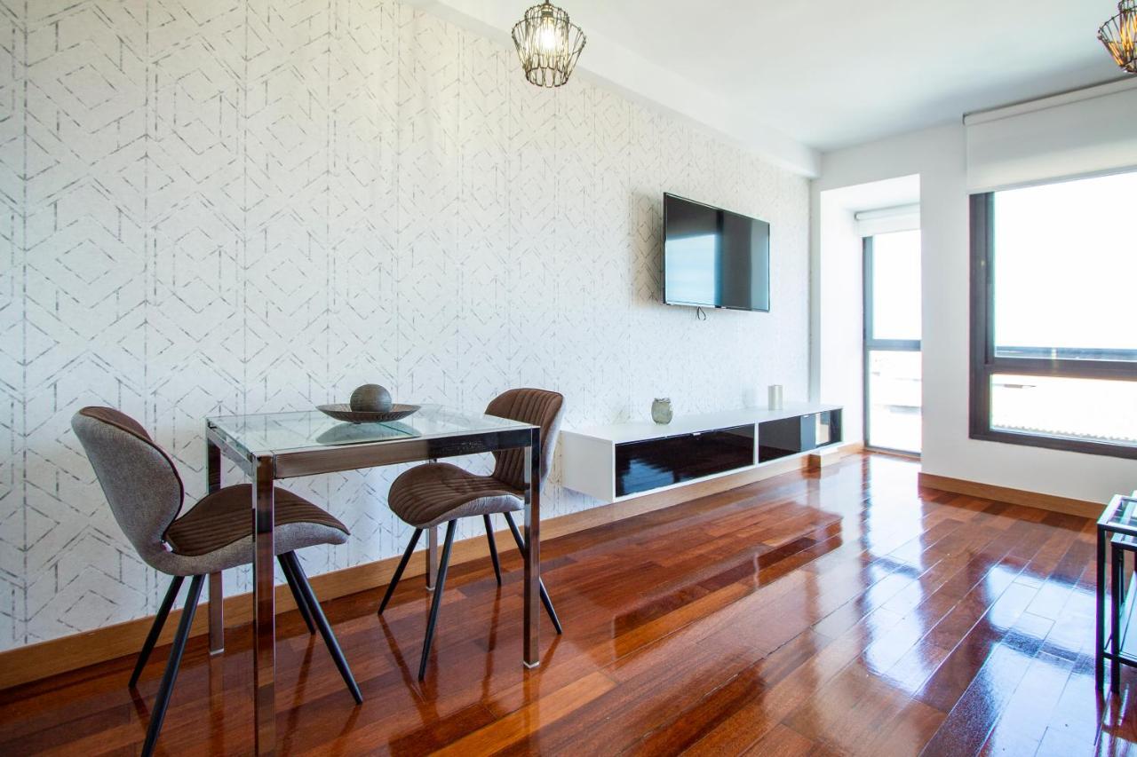 מדריד Apartamentos Castilla Luz Business מראה חיצוני תמונה