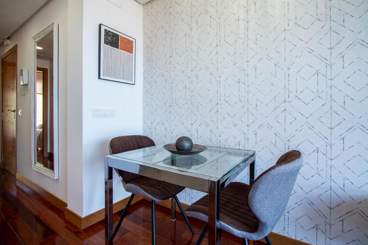 מדריד Apartamentos Castilla Luz Business מראה חיצוני תמונה