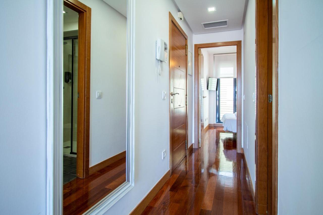 מדריד Apartamentos Castilla Luz Business מראה חיצוני תמונה